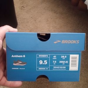Brooks anthem 6 women running shoes